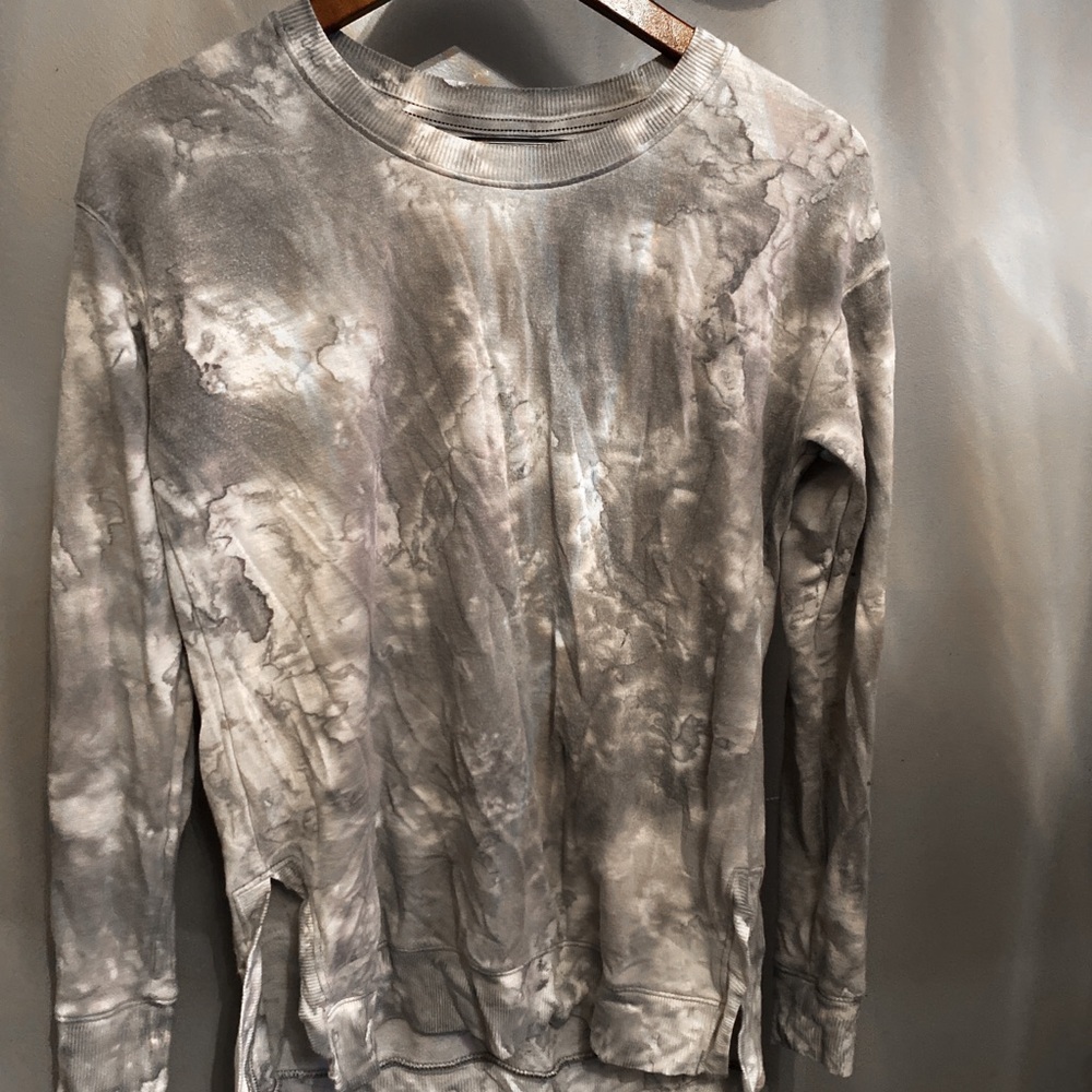 Long sleeve comfy tee